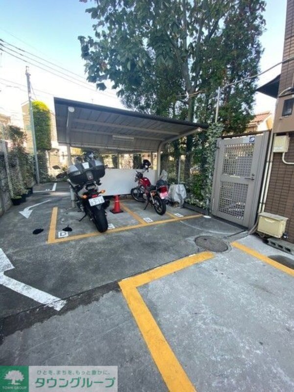 駐車場(駐車場)