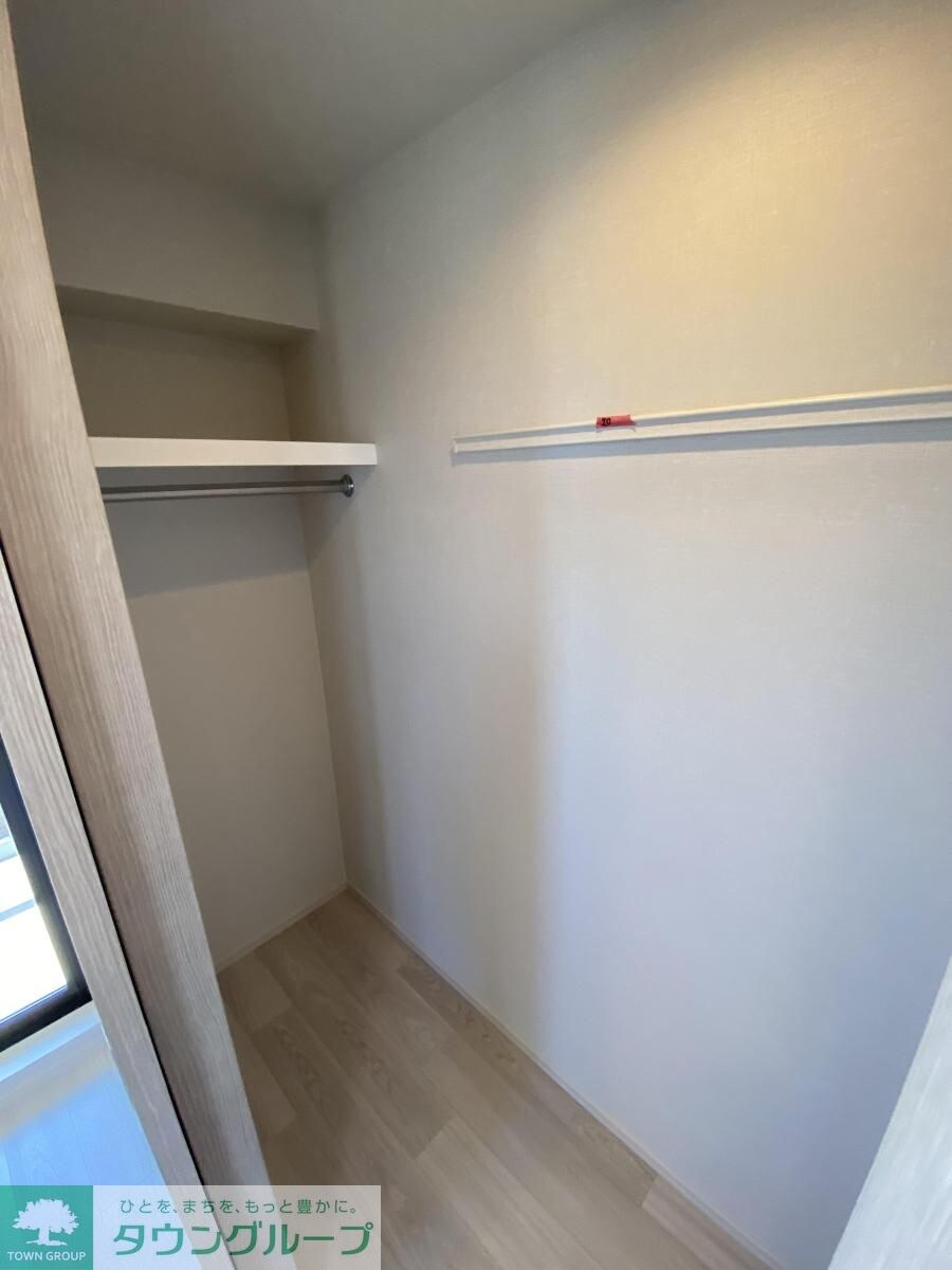 物件内観写真21　(収納)