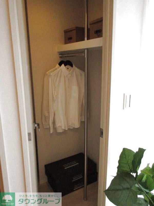 収納(Rタイプ2015年9月撮影 MR時の写真で調度品等は含まれ…)