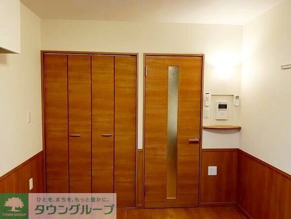 リビング・居室(別部屋参照写真)