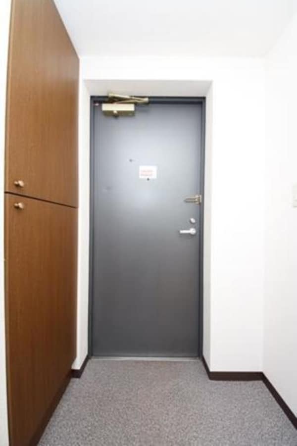 玄関(※写真は同タイプ住戸です。)