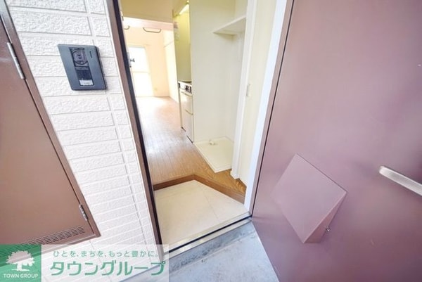 玄関(★お問い合わせはタウンハウジングまで★)