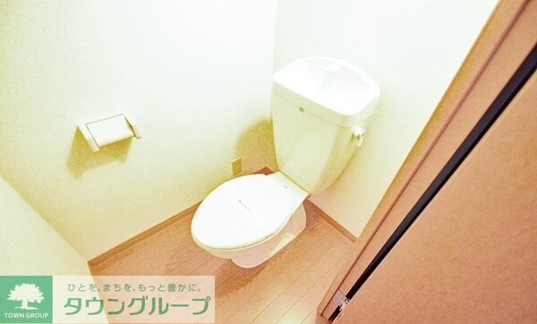 トイレ(設備・仕様は号室により異なる為、現況を優先致します。)