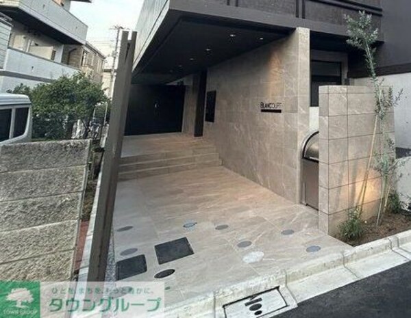 エントランス(外観)