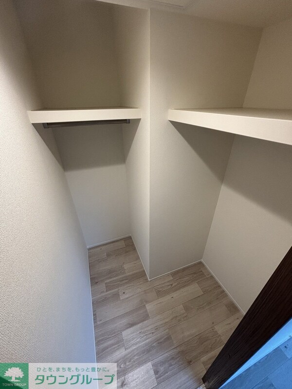 収納(ウォークインクローゼット)