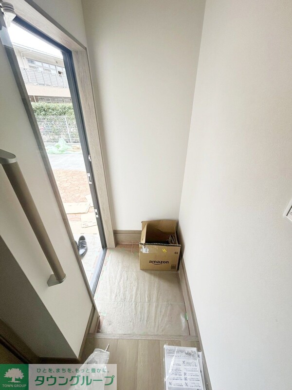 玄関(バルコニー)