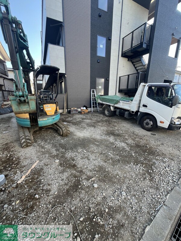 駐車場(駐車場)