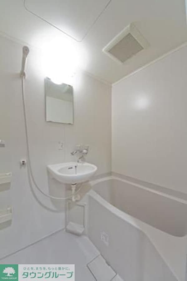バス／シャワールーム等(※写真は同タイプ住戸です。)