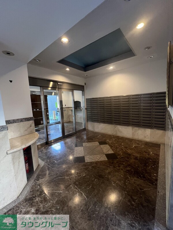 ロビー(バルコニー)