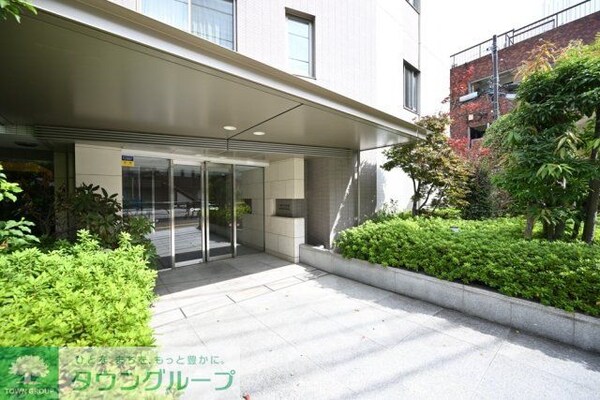 エントランス(エントランス)