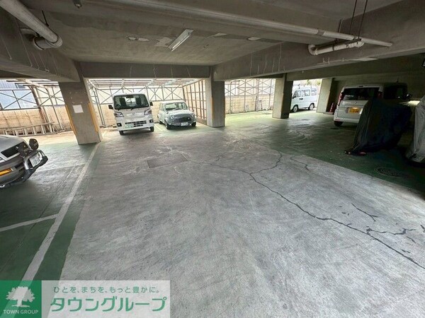 駐車場(駐車場)