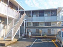 レオパレスかみさわの外観写真