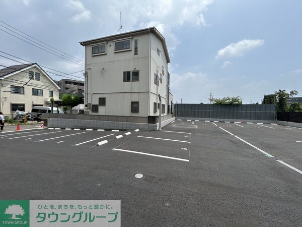 駐車場(駐車場)