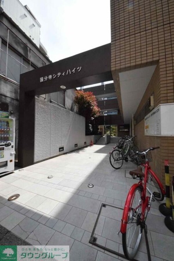 エントランス(外観・共用部分)