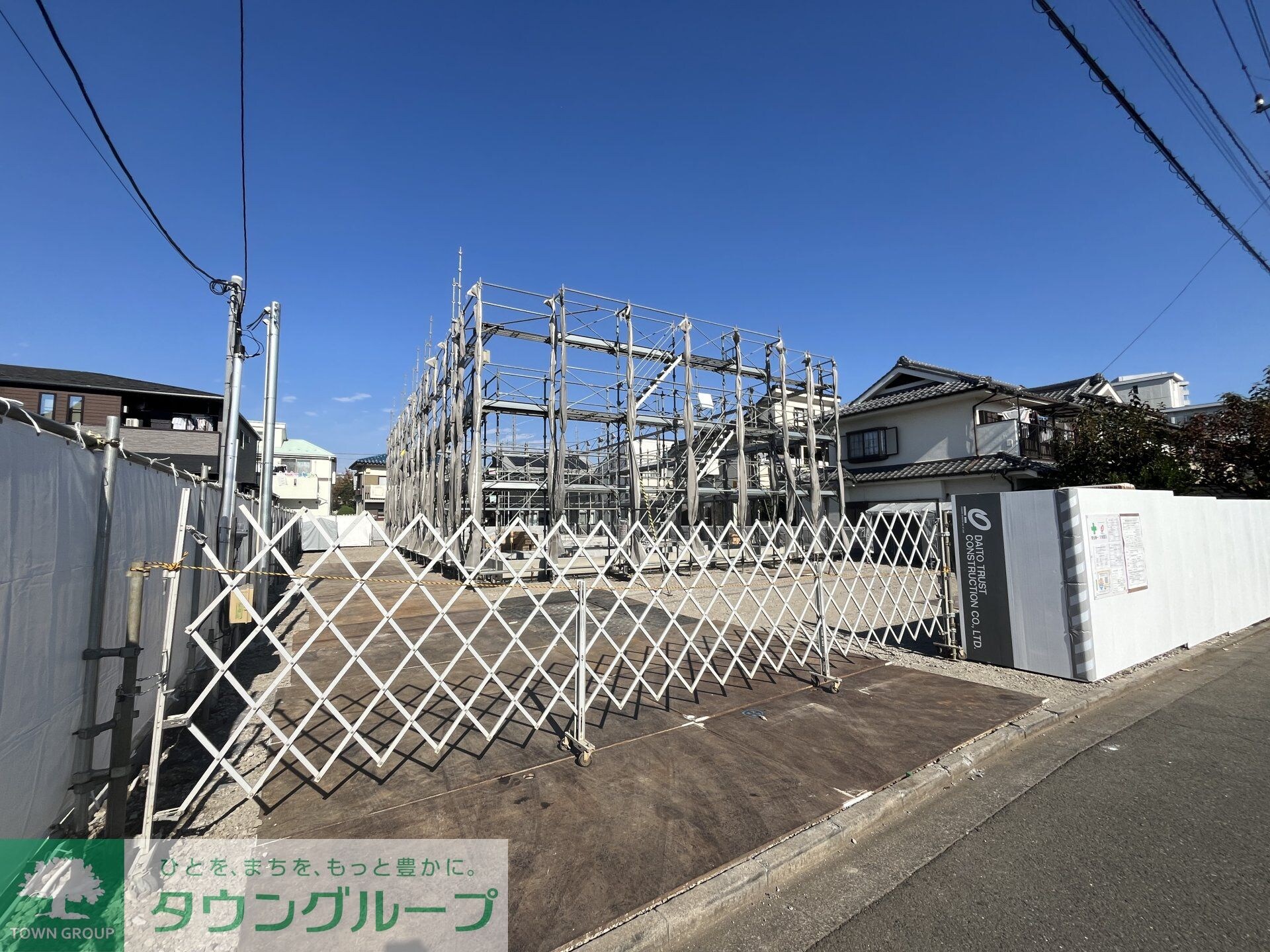 物件内観写真2　(庭)