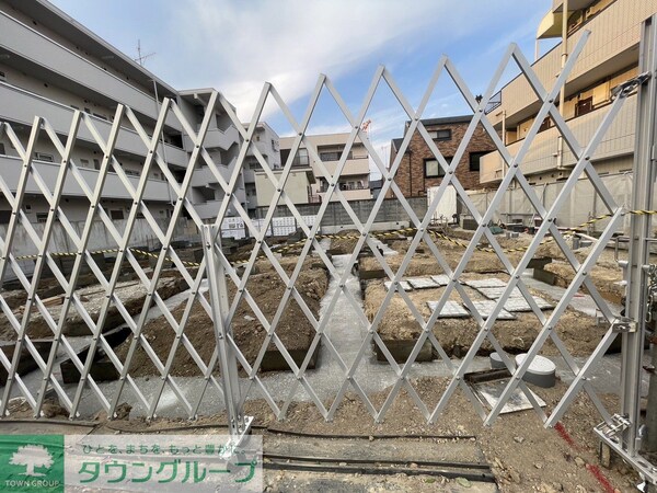 エントランス(庭)