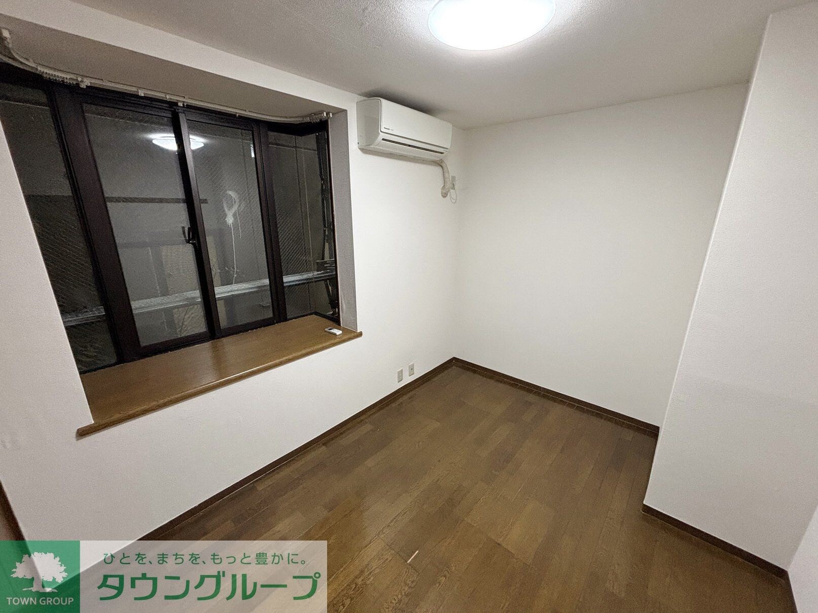 物件内観写真15　(リビング/居室)