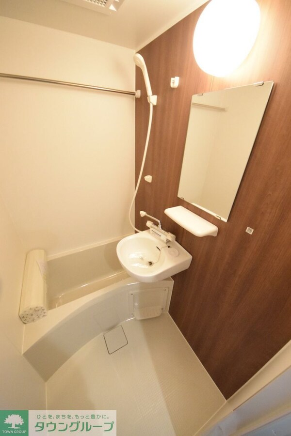 バス／シャワールーム等(トイレ)