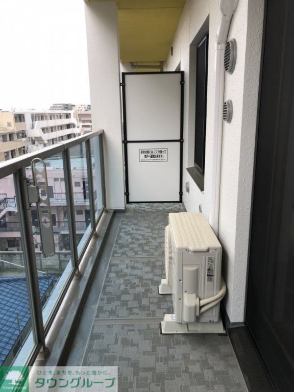 バルコニー