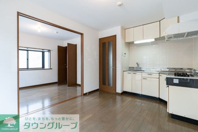 物件内観写真2　(※写真は同タイプ住戸です。)