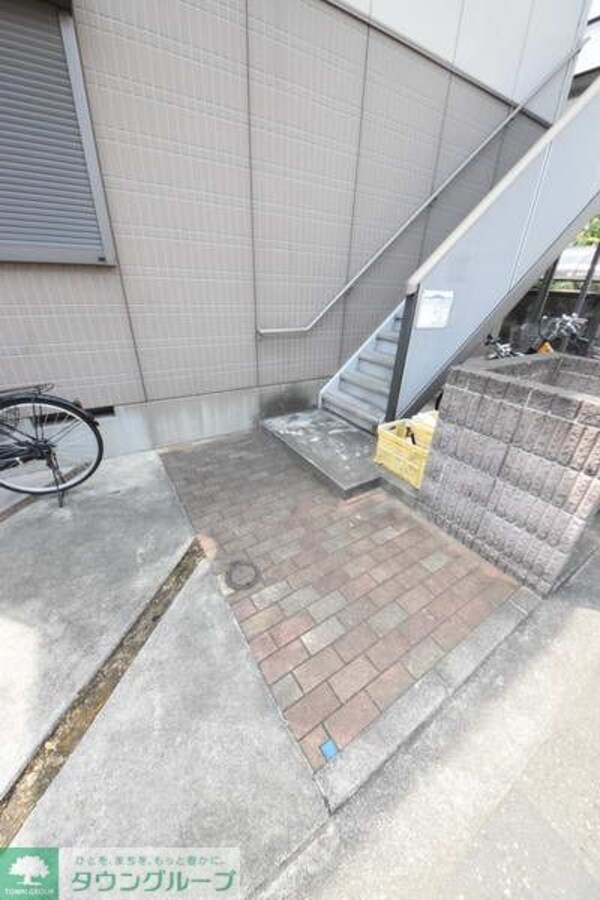 エントランス(エントランス)