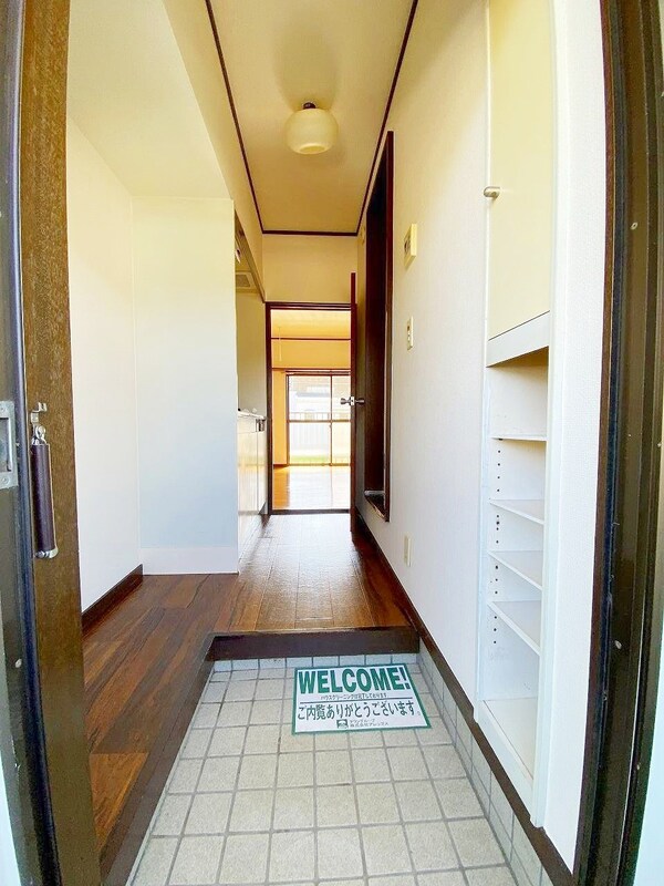 玄関(キッチン)