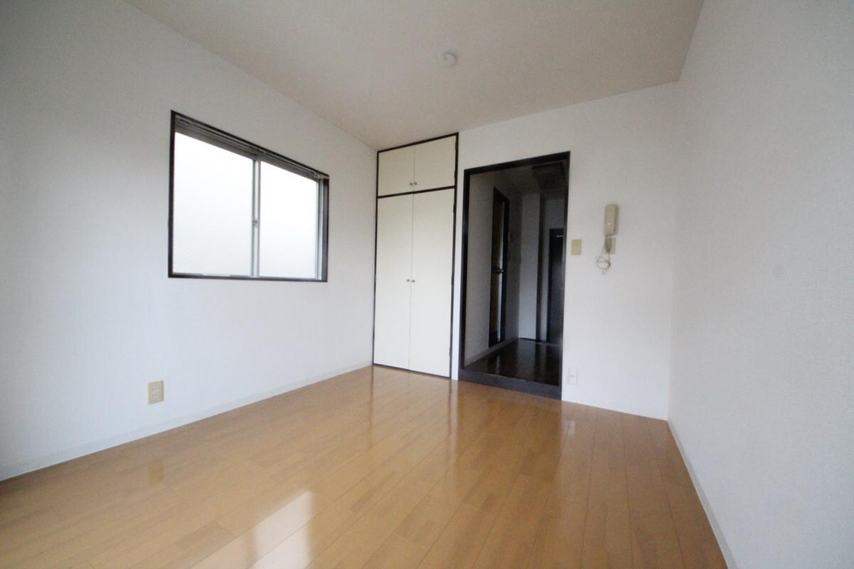 物件内観写真7　(リビング/居室)