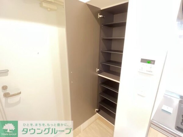 玄関(★お問い合わせはタウンハウジングまで★)