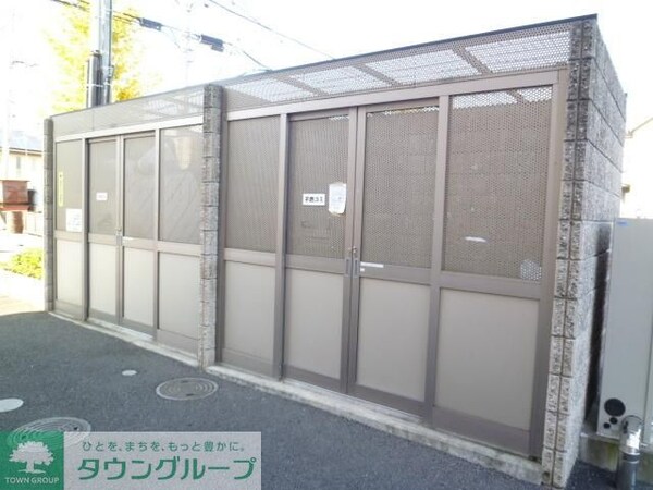 共有部分(★入居者専用ゴミ置き場です★)