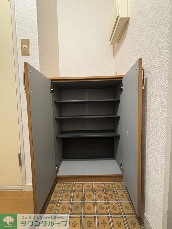 収納(エントランス)