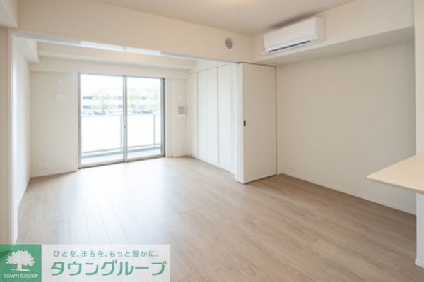 リビング・居室(※写真は同タイプ住戸です。)