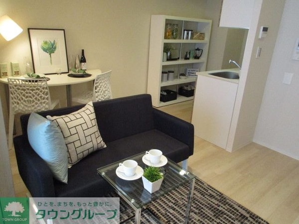 その他室内・内装(Rタイプ2015年9月撮影 MR時の写真で調度品等は含まれ…)