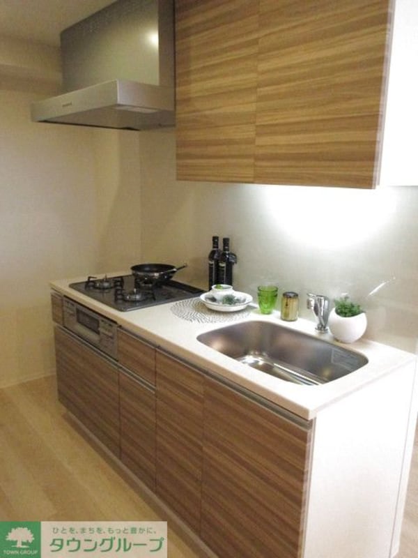 キッチン(Rタイプ2015年9月撮影 MR時の写真で調度品等は含まれ…)