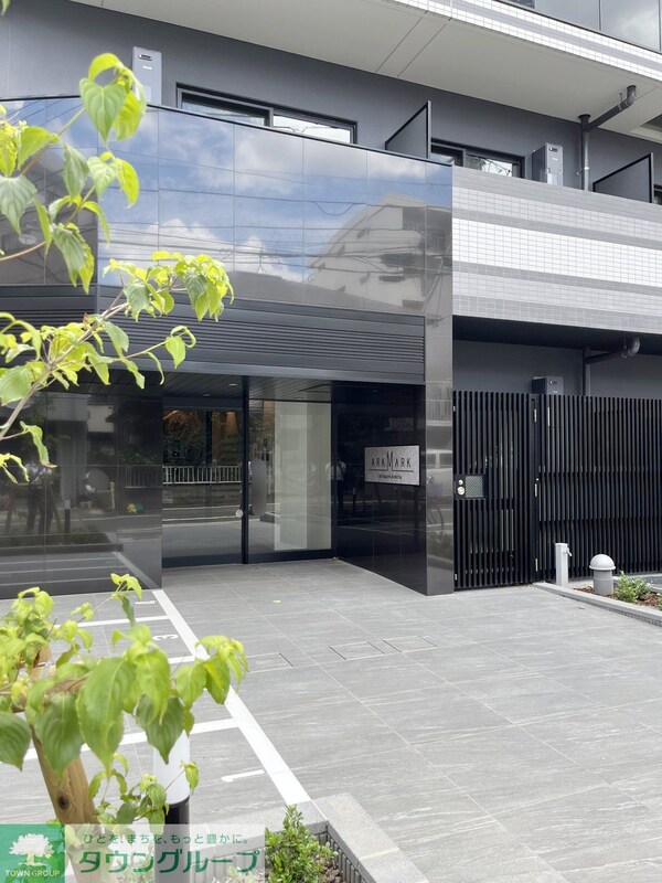 エントランス(エントランス)