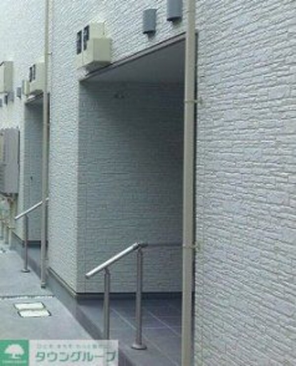 玄関(★お問い合わせはタウンハウジングまで★)