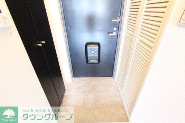 玄関(※参考写真)