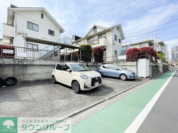 駐車場(駐車場)