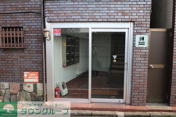 エントランス(エントランス)