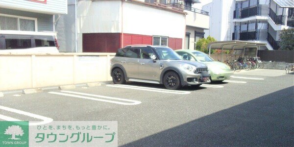 駐車場(駐車場)