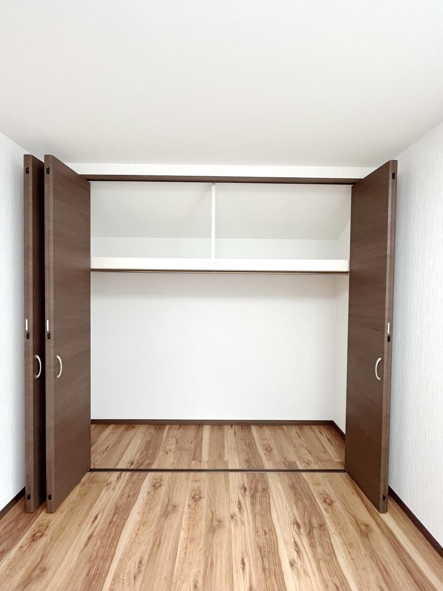 物件内観写真14　(収納)