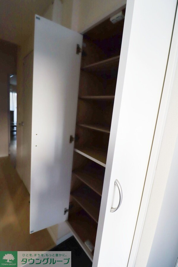 玄関(キッチン)