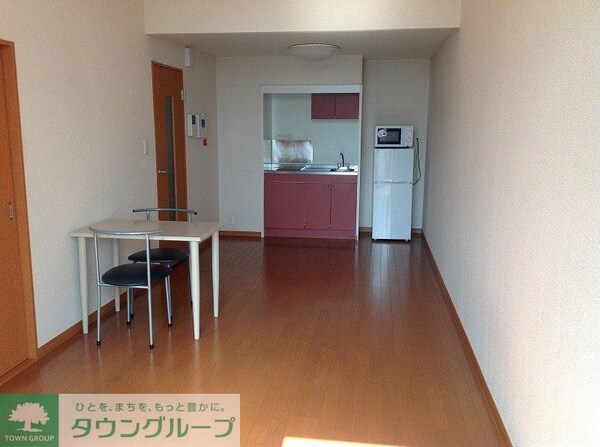 リビング・居室(設備・仕様は号室により異なる為、現況を優先致します。)