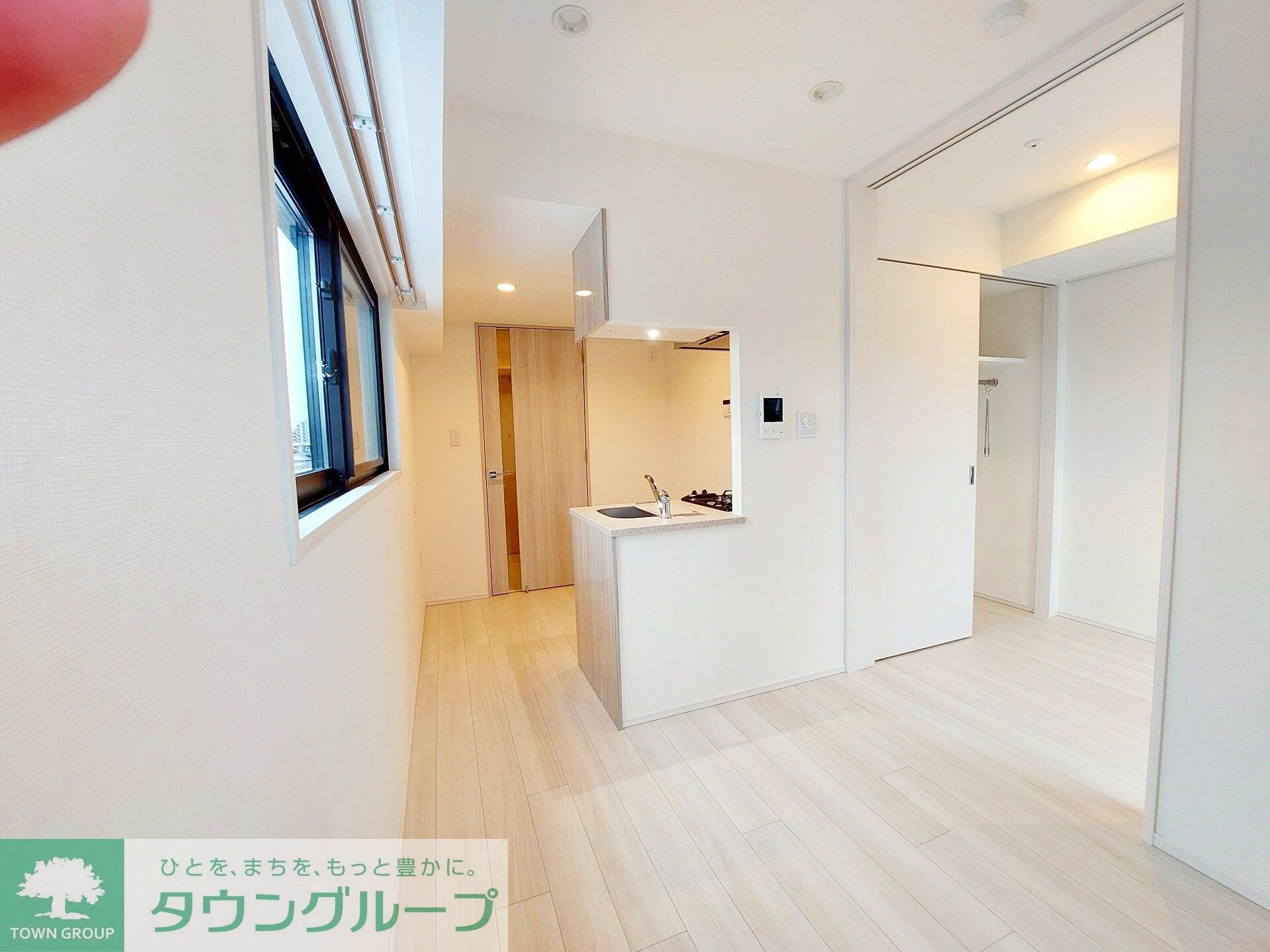 物件内観写真15　(リビング/居室)