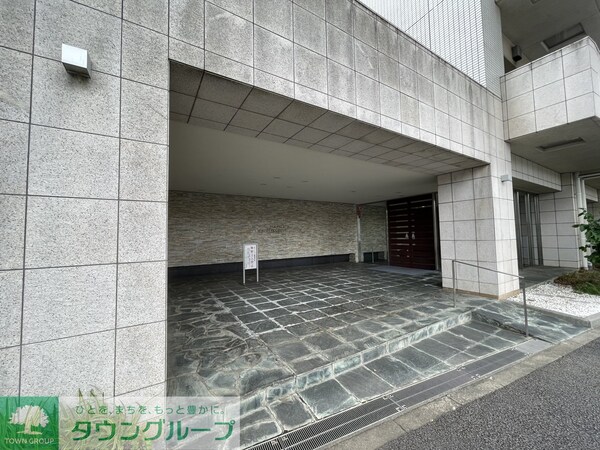 エントランス(エントランス)