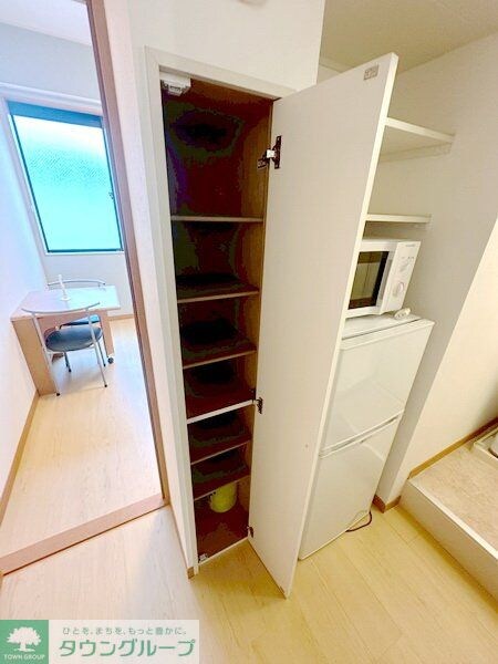 物件内観写真5　(収納)