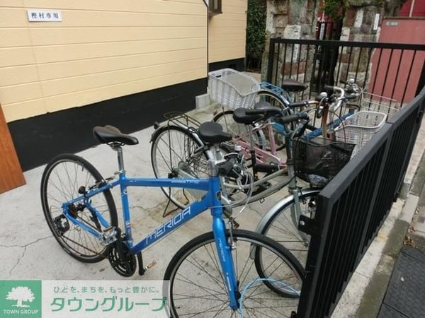 エントランス(★駐輪所★)