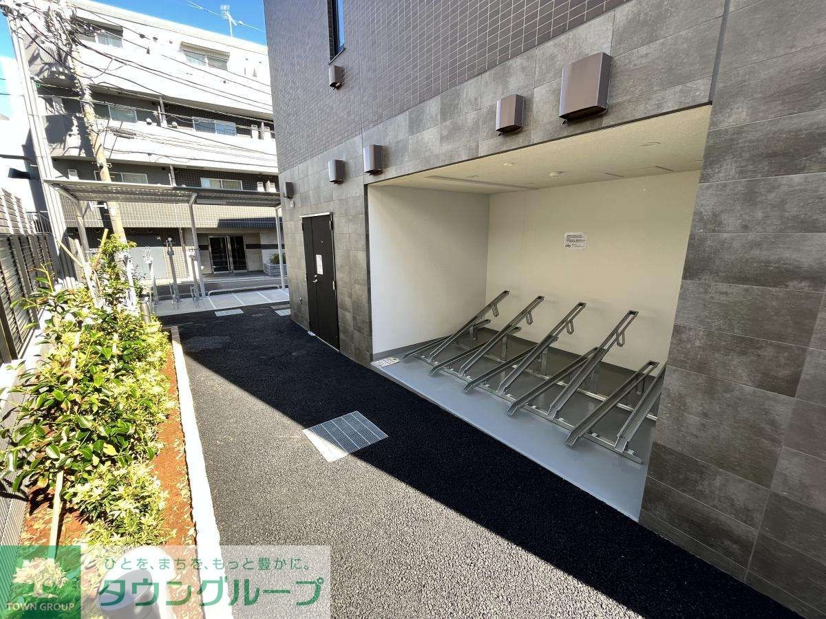 物件内観写真8　(エントランス)