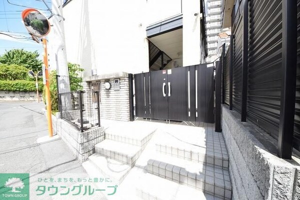 エントランス(★物件入口のオートロックゲート★)
