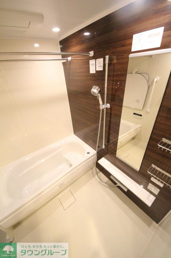 バス／シャワールーム等(※別部屋参考写真)