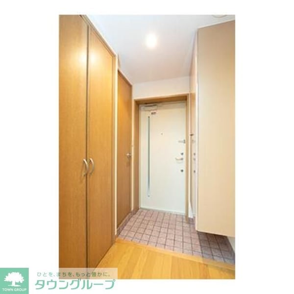 玄関(※写真は同タイプ住戸です。)